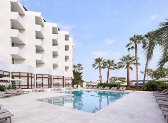 Hotel Tres Torres